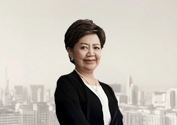 Mrs. Patareeya Benjapolchai