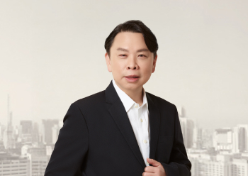 Dr. Nattakit Tangpoonsinthana