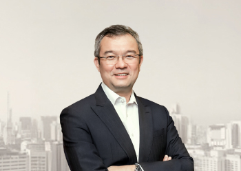 Mr. Thirayuth Chirathivat